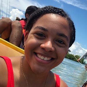 Meet your Posher, Aiyana